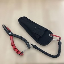 Umibozu fishing pliers with case D-piece