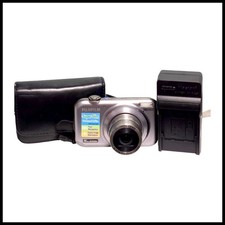 Fujifilm FinePix JX400 Compact Camera 16MP 5x Zoom 2.7" LCD HD Silver