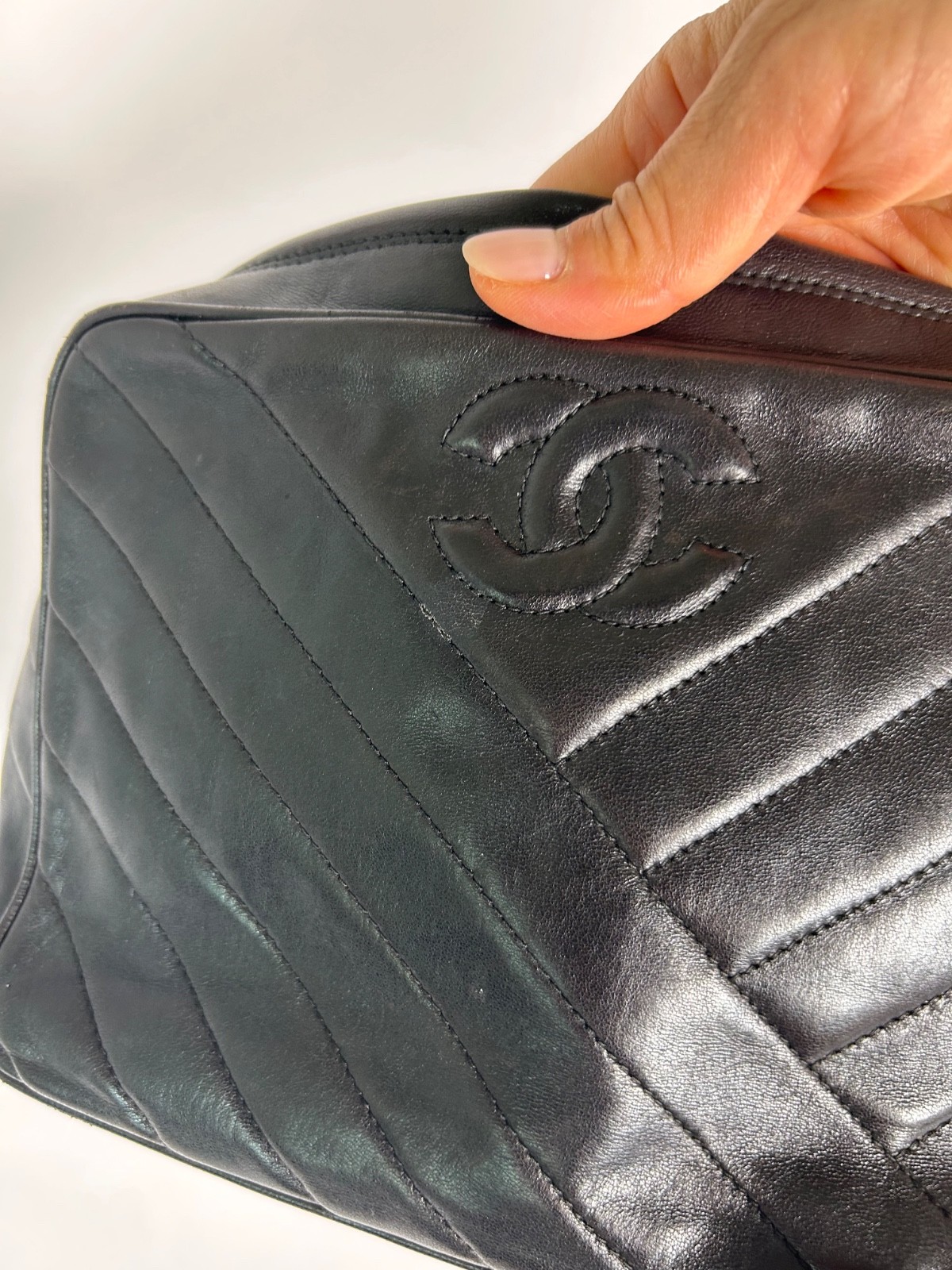 Chanel CC Vintage Chevron Camera Bag Black Lambskin Tassel Gold image 4