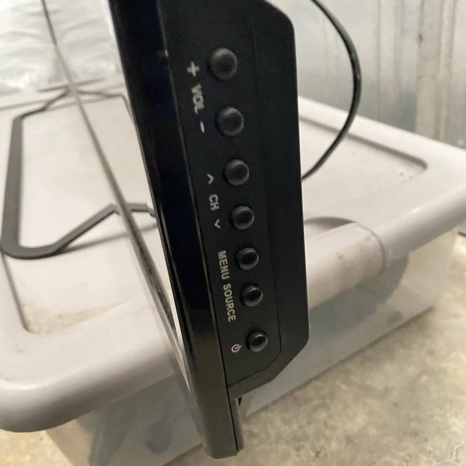 50 Inch Element Smart Flat Screen TV Model ELST5016S Tested & Working - Image 4 of 4