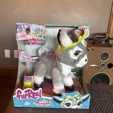 FURREAL DAISY THE YOGA GOAT   60 SOUND  MOTION COMBINATIONS    NEW IN BOX