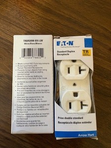 2X Eaton Standard Duplex Receptacle Tamper Resistant TRBR20W-BX-LW (TWO)