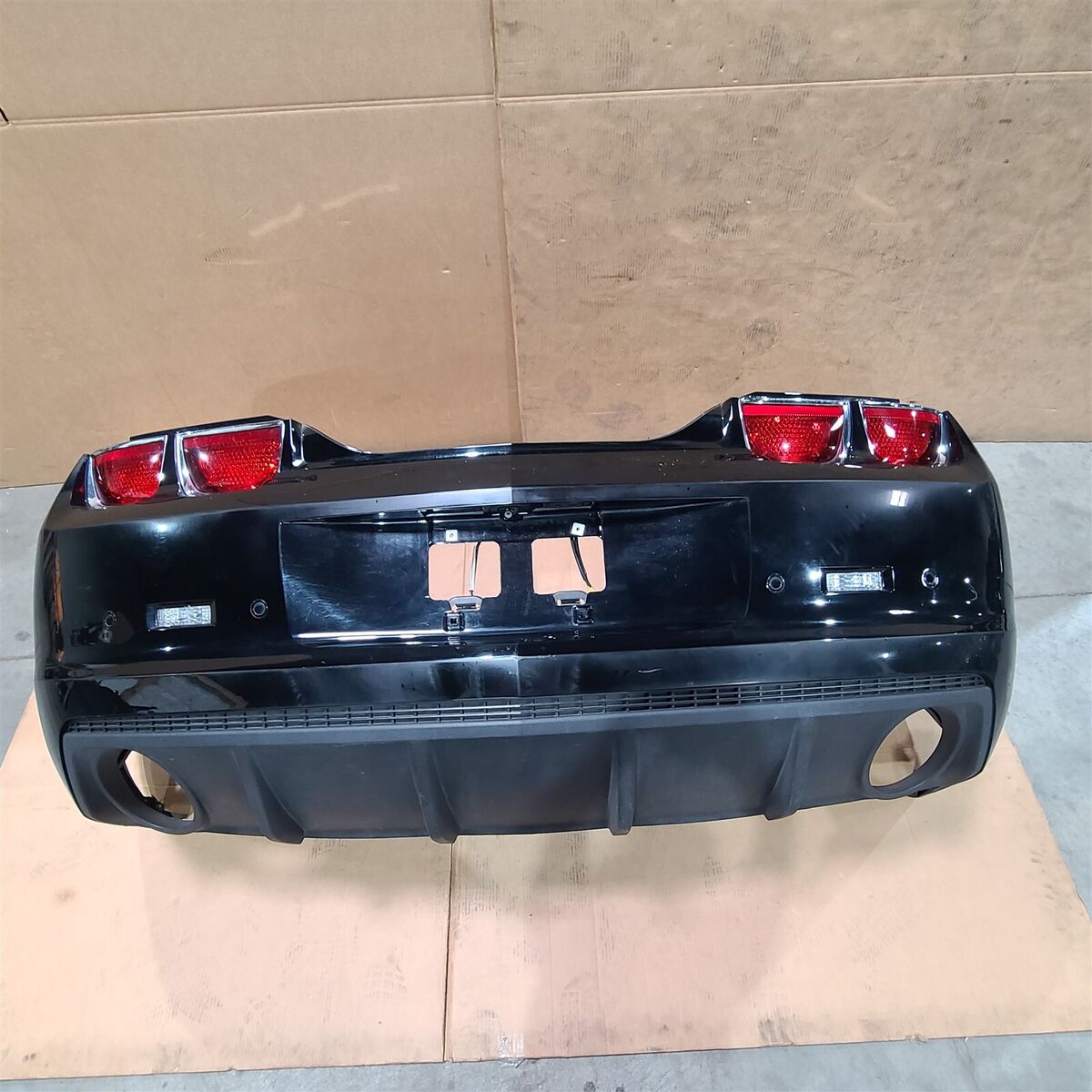 Rear Bumper Behind Rear Wheels | CHEVROLET CAMARO SS 2013 Rear Bumper Behind Rear Wheels | CHEVROLET CAMARO SS 2013