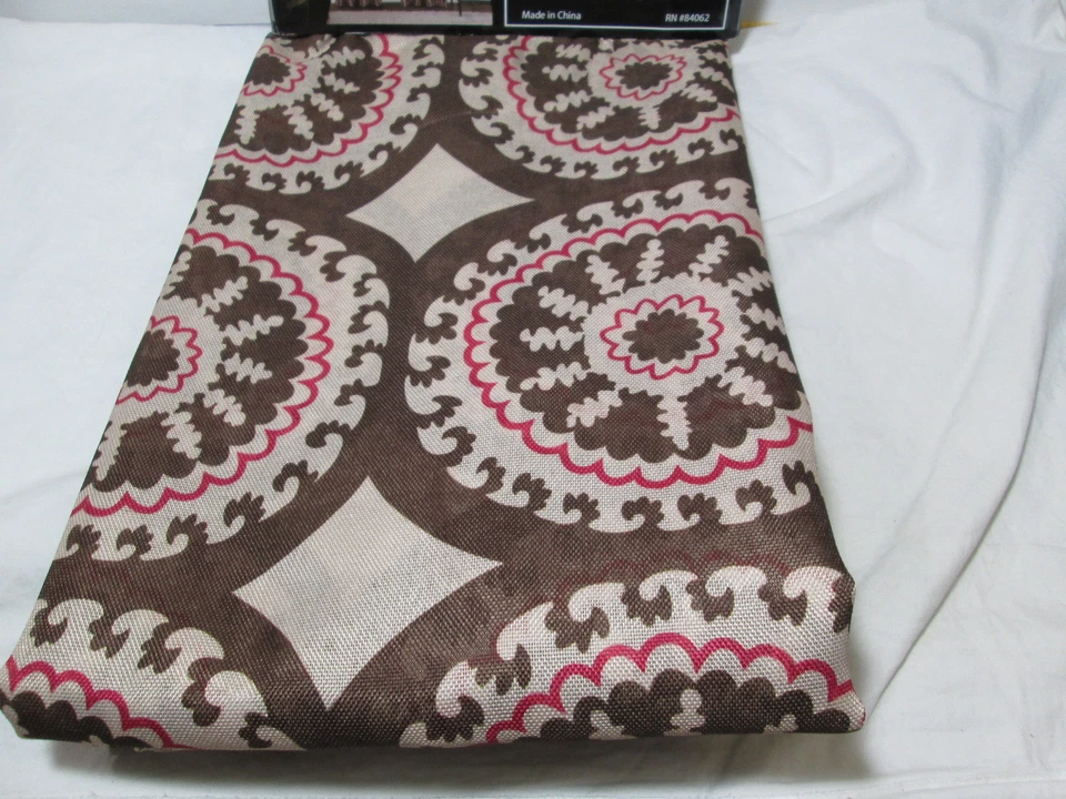 Esprit Home Grommet Pair Two 52x84 Panels Chocolate, Tan & Red Circle Medallion - Imagem 2 de 4