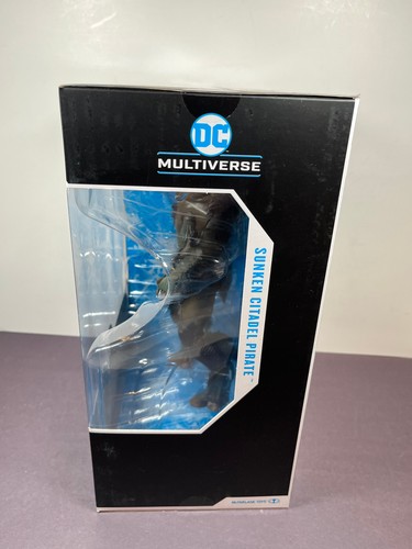 McFarlane Toys DC Multiverse Aquaman SUNKEN CITADEL PIRATE Figura Megafig - Foto 3 di 7