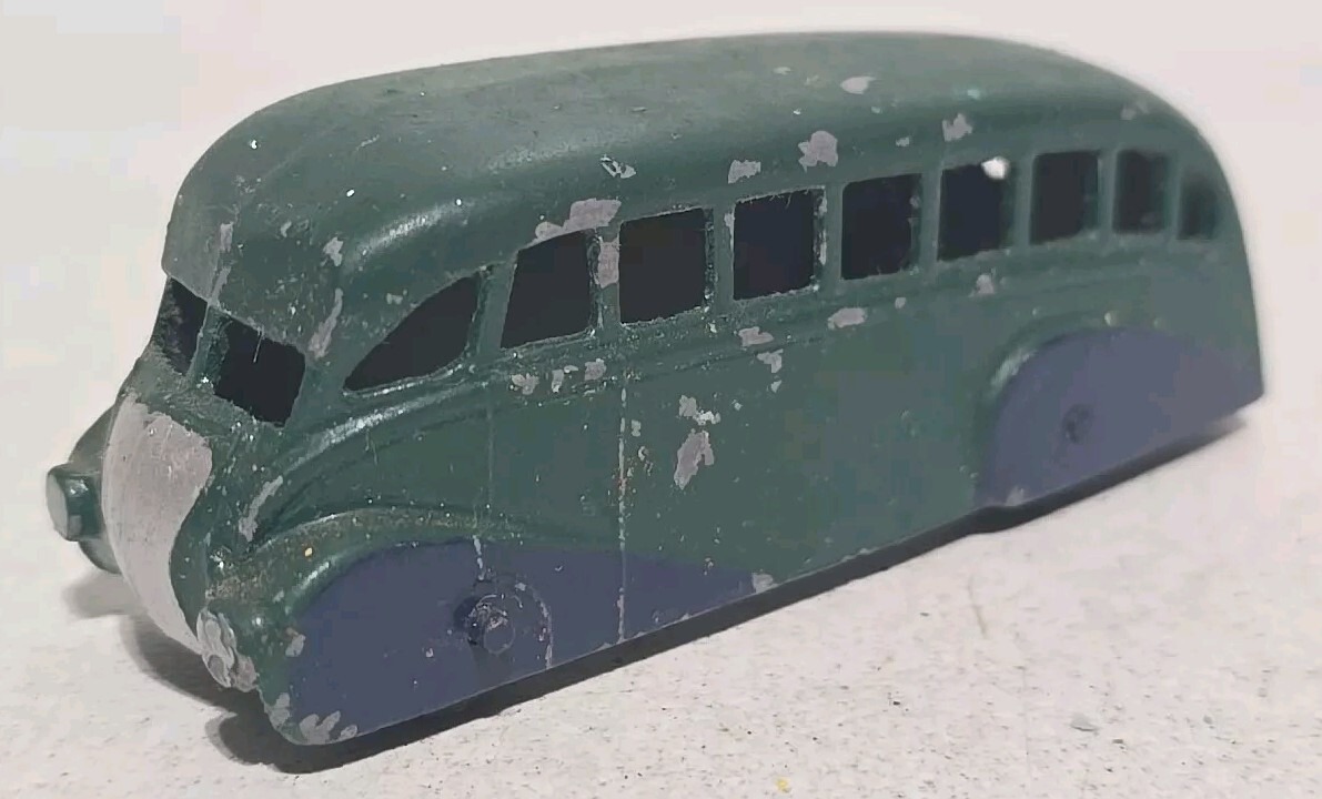 Dinky 29b, Streamlined Bus - Free Price Guide & Review