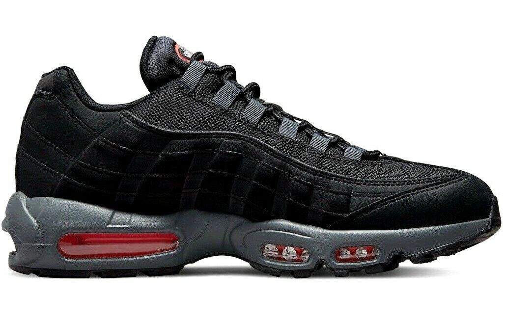 Size 9.5 - Nike Air Max 95 Black University Red for sale Size 9.5 - Nike Air Max 95 Black University Red for sale