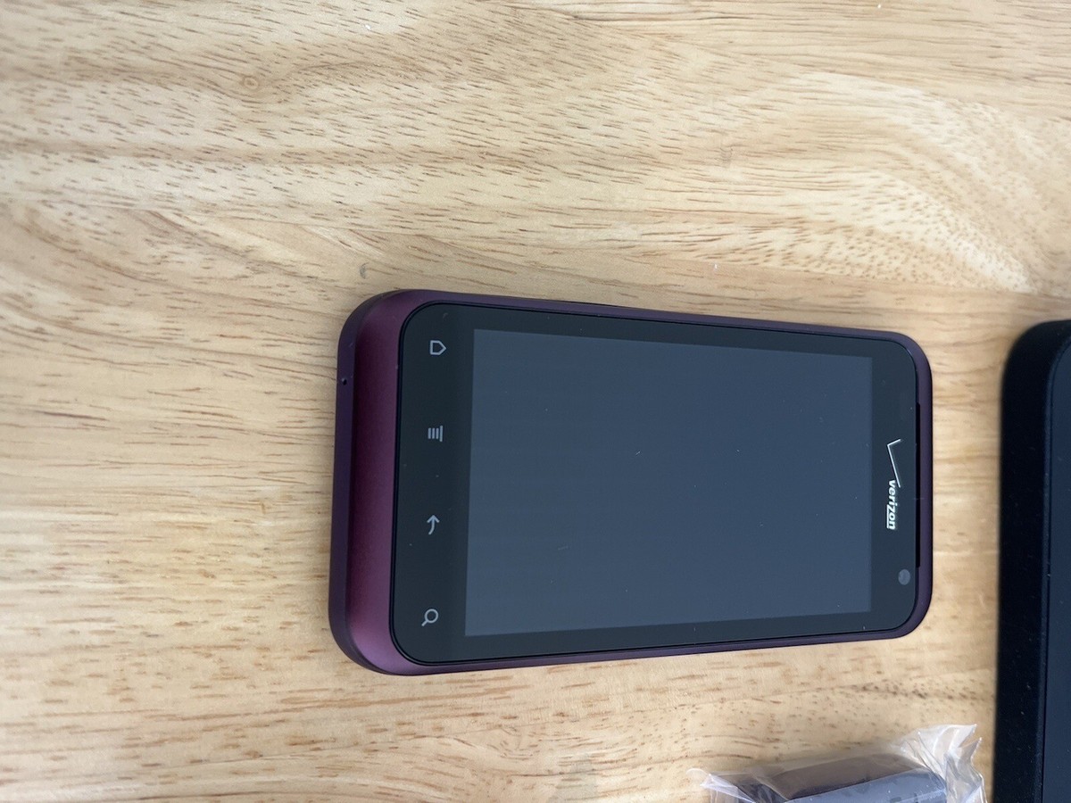 GENUINE HTC Gaming and Media Player w/ BT Speaker Cradle - VZW or