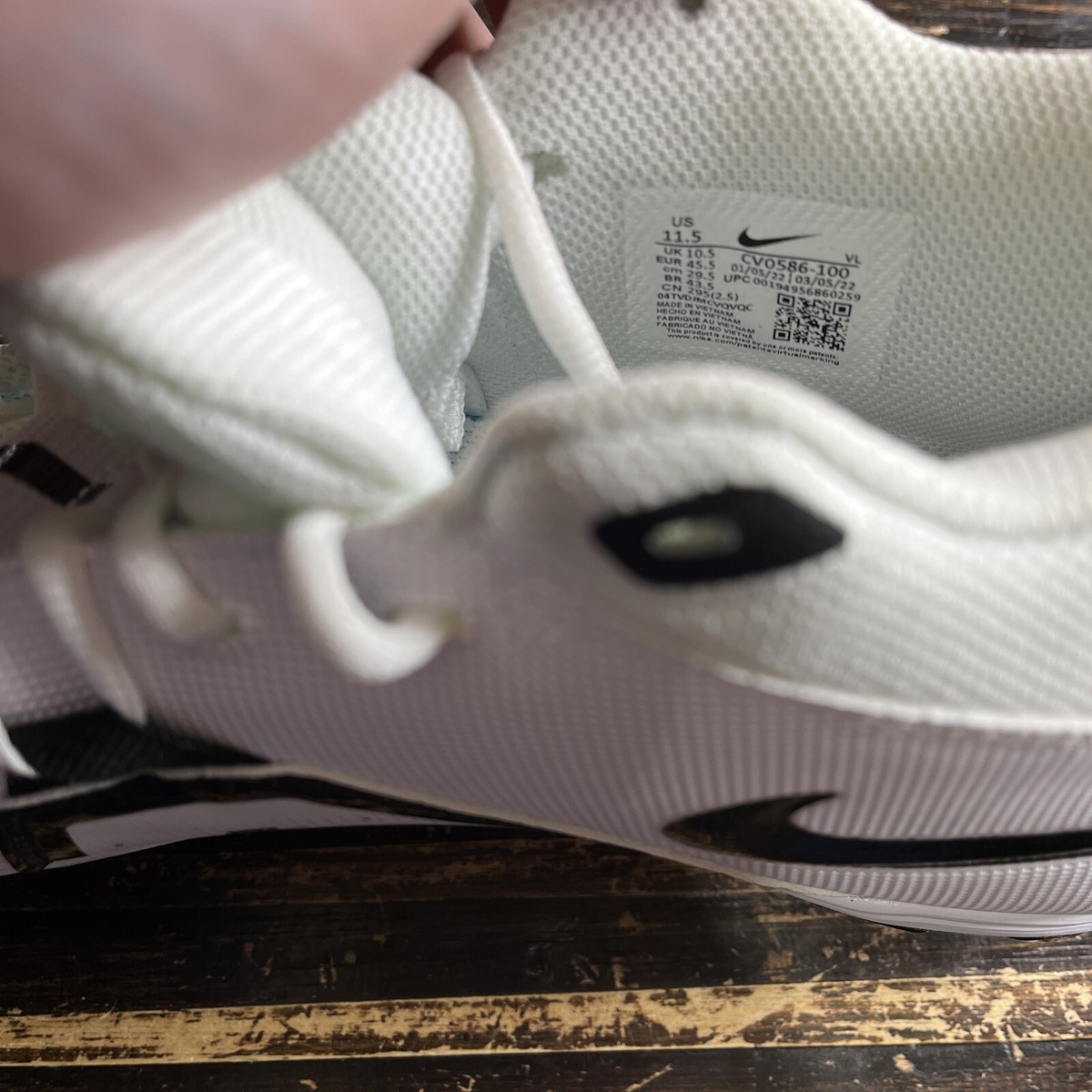 えこ Nike Mens Alpha Menace Varsity 3 CV0586-100 White Football Cleats
