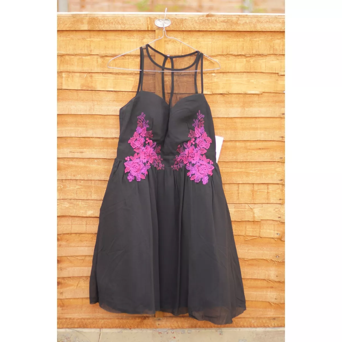 Little mistress berry dress top