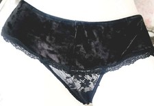 Victoria secret Rare Vintage M lace Black Wide Side Crushed Velvet Thong Tanga