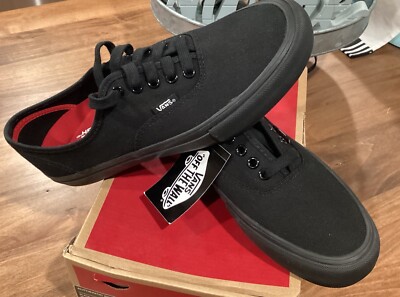 VANS Authentic Pro Classic Sk8 Low Canvas Skate Shoes Black Mens Size 7.5 NWT