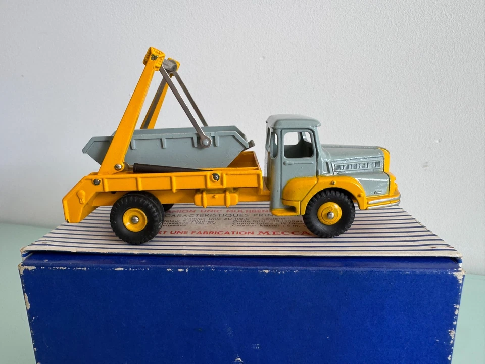 Dinky Toys France camion Unic multibenne Marrel neuf boîte d'origine ref 38 A - Photo 3/4