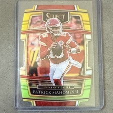 Patrick Mahomes II 2021 Select Concourse Green Yellow Die Cut Chiefs