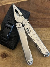 Leatherman Wave Multi-Tool Knife Very Good Condition w/New Nylon Sheath