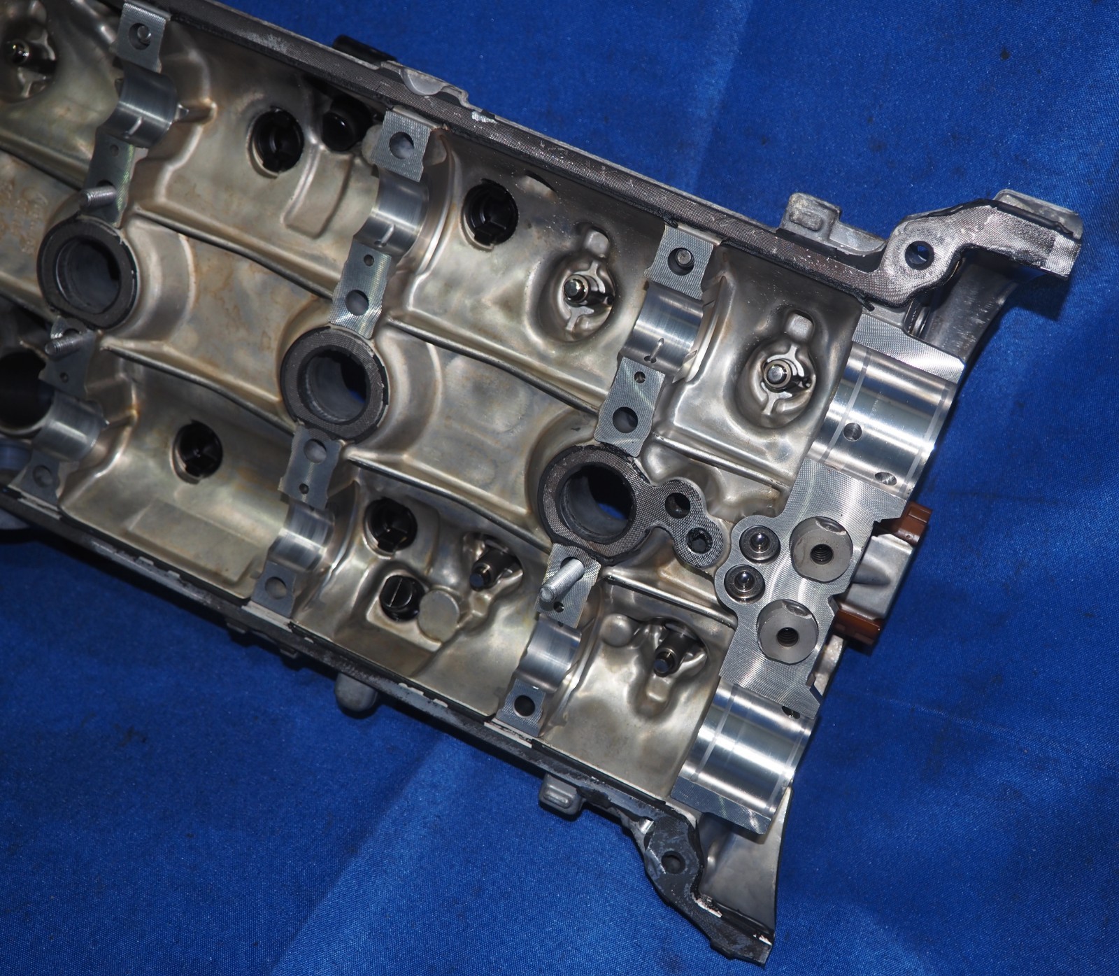 2014 2015 Audi RS7 RS6 CRD CRDB Left 5-8 Engine Cylinder Head W/Camshafts 37K Mi