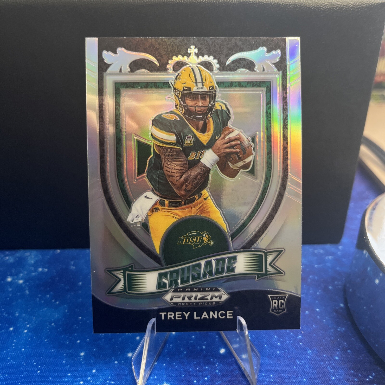 2021 Panini Prizm Draft Picks Silver Prizm Trey Lance Crusade Rookie Insert RC