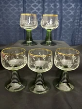 VINTAGE GERMAN ROEMER TRADITIONAL WINE ETCHED GLASSES GOLD RIMMED 5X