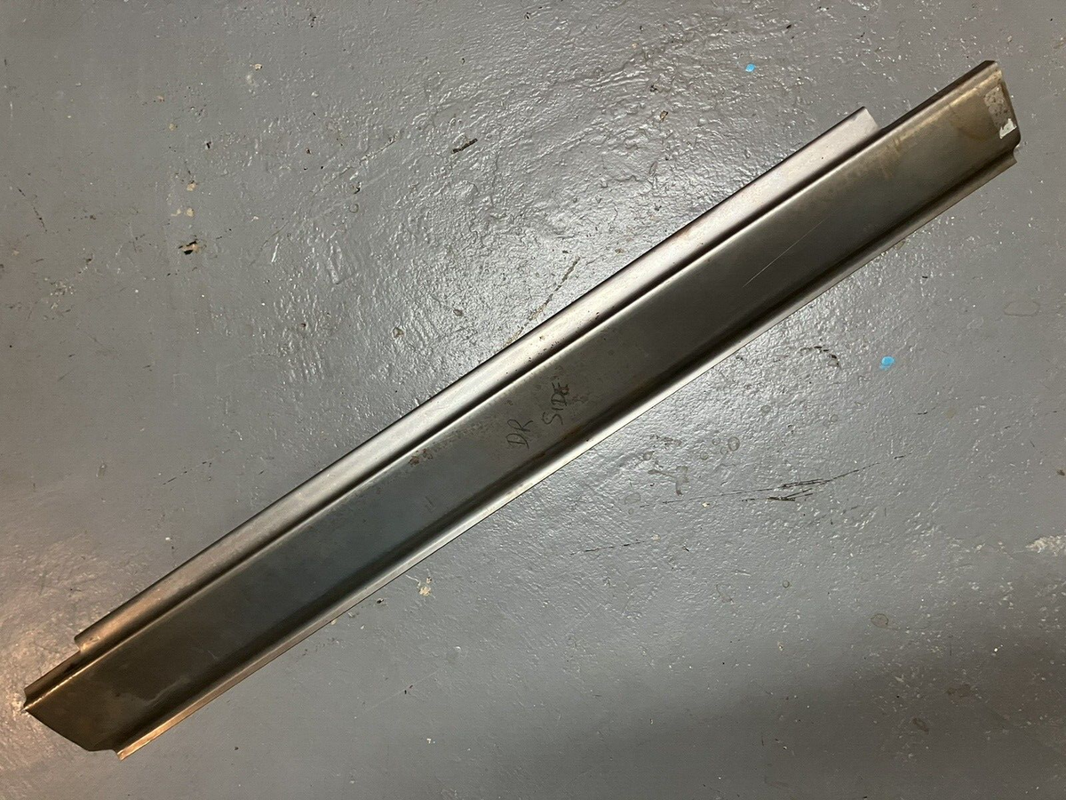 1955-56 Ford Customline Fairlane Mainline 2dr LH Outer Rocker