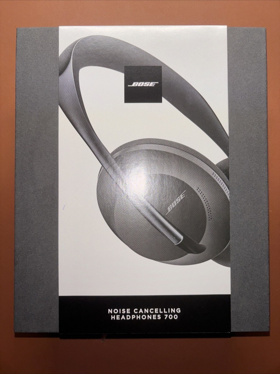 Bose Noise Cancelling 700 Bluetooth Wireless Over-Ear Headphones