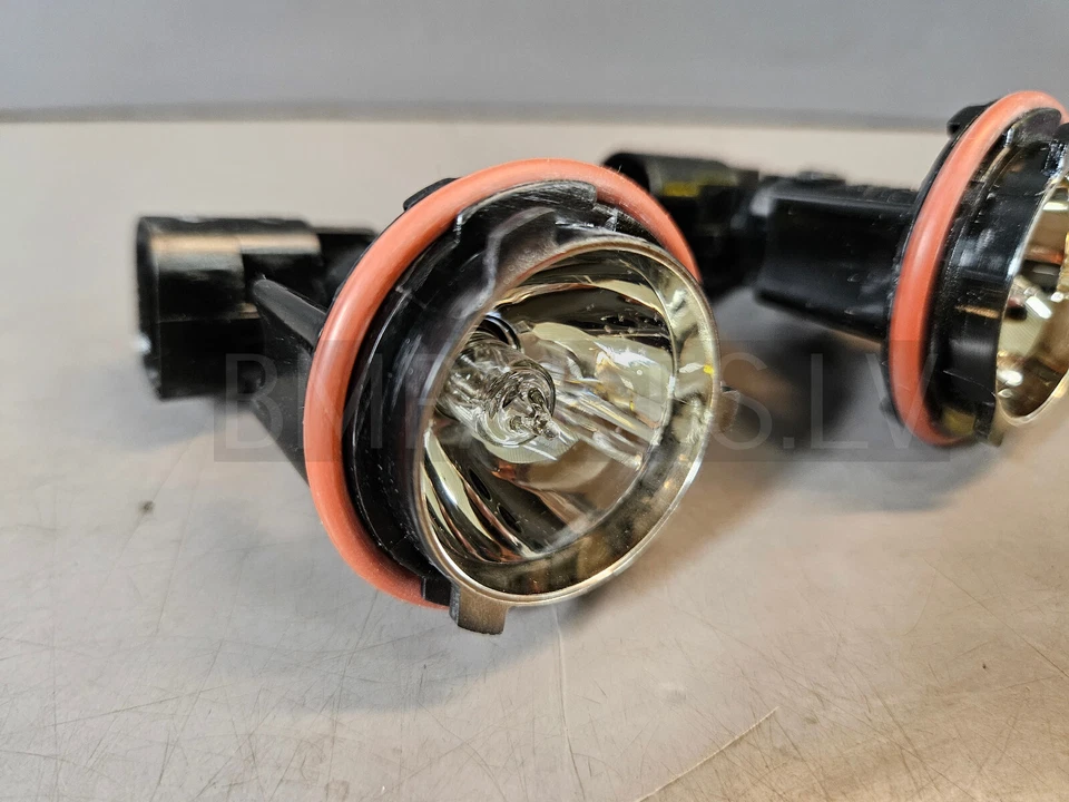 2x NEW GENUINE HELLA BMW E87 E39 E83LCI PARKING LIGHT BULB SOCKET & BULB 6904048 - Image 4 of 4