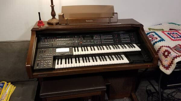 Technics SX-GX5 Electronic Organ Great PCM Sound Synthesizer Technics SX-GX5 Electronic Organ Great PCM Sound Synthesizer