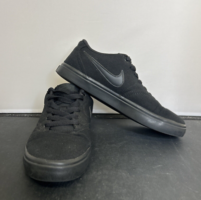 nike sb check solar grey black