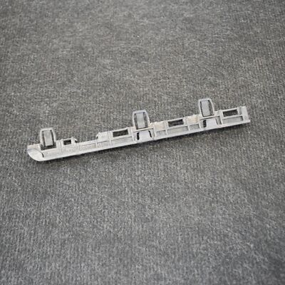 BMW 5 F11 Einstiegsleisten Träger vorne rechts 7184776 2010