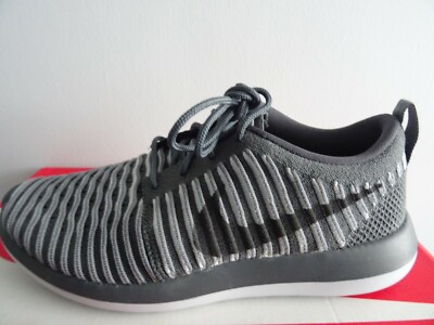Nike Roshe Two Flyknit wmns Sneaker Schuhe 844929 002 UK 4,5 EU 38 US 7 NEU + KARTON