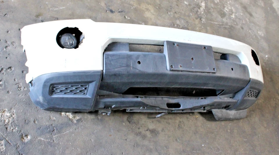 🔥 LAND ROVER LR4 2010 2011 2012 2013 MONTAJE PARACHOQUES DELANTERO CON SENSOR DE ESTACIONAMIENTO Foto 2 de 4