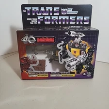 Transformers Retro Reissue 40th Anniversary Edition Bombshell/Ramhorn Figure Set