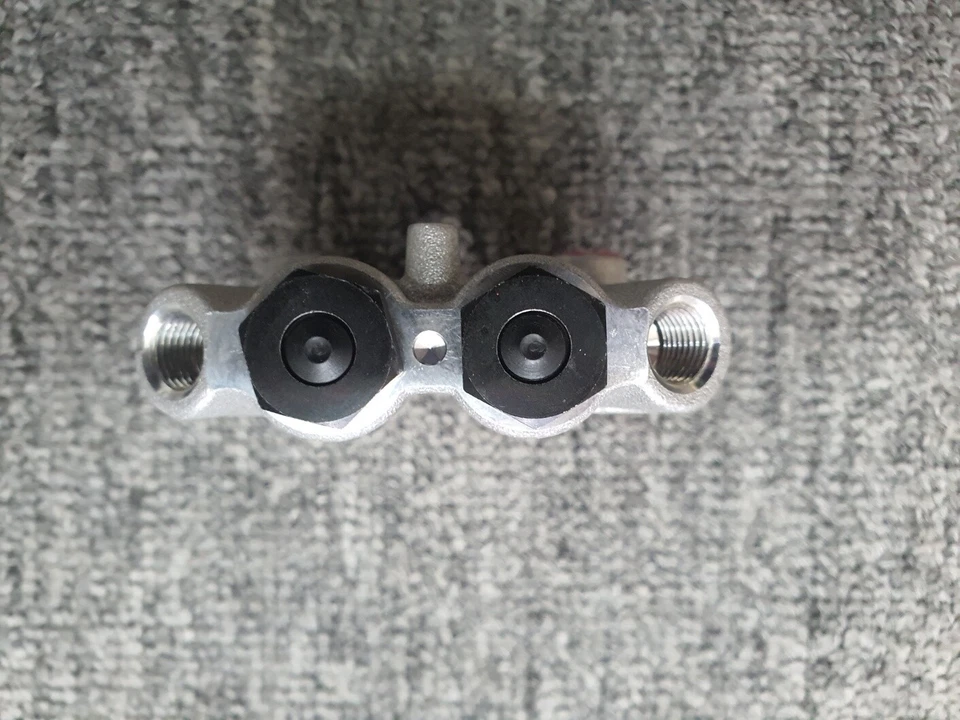 OEM 0K2A1-43900 0K2FA-43900A Proportioning Valve for Kia Spectra Sephia 2000~04 - Image 4 of 4