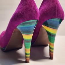 Nine West Rocha Fuchsia Magenta Suede Rainbow Striped Platform Pumps Heels 7M