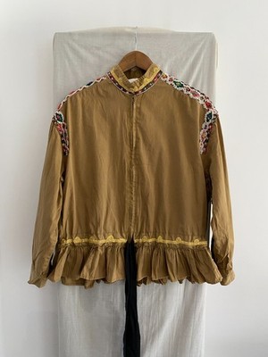 ZARA braune Jacke mit Perlen und durchgehendem Reißverschluss Größe S (S18)
