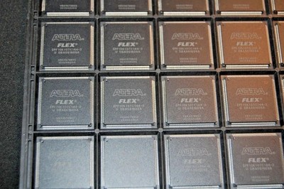 EPF10K10TC144-3 ALTERA IC FPGA 102 I/O 144TQFP