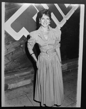 Robin Riker (Alligator, Brothers, Bold & the Beautiful) 1985 7x9 Press Photo