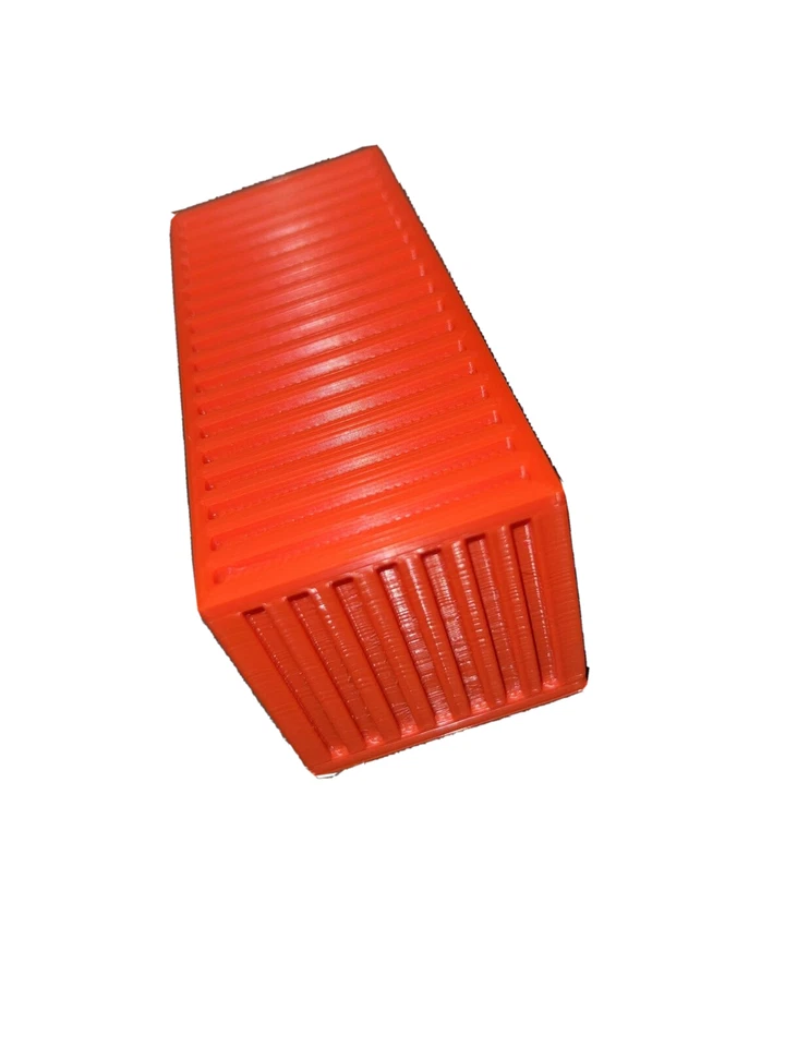 O 1:48 Scale 20 Foot Model Shipping Container Red - Image 4 of 4