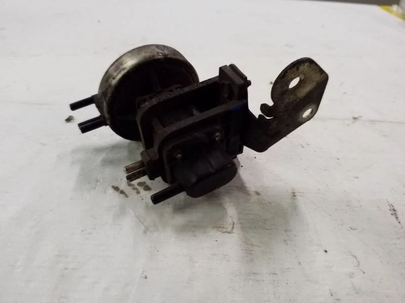 Transdutor de pressão a vácuo | Compatível com 1984-1989 Mercedes Benz 190E 300D 300TD - Imagem 3 de 4