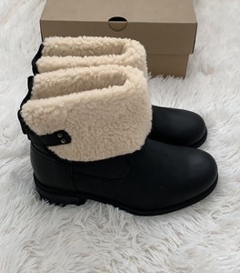 ugg aldon black