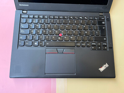 Lenovo Thinkpad X250 Intel i5-5200u 0GB RAM 0GB HDD REPAIR or