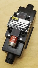 PARKER D3W1DNYC56-14 Hydraulic Valve 3000 PSI w/ 120VAC Coil - NEW