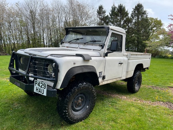 eBay - LAND ROVER 110 DEFENDER T...
