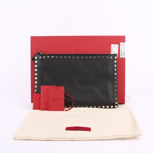 Valentino TW2P0269VSH Black Stampa Alce Rockstud Clutch 19005931