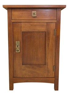 Stickley Mission Cabinet Hinged, Cherry Wood, 29″H, PA6959JE