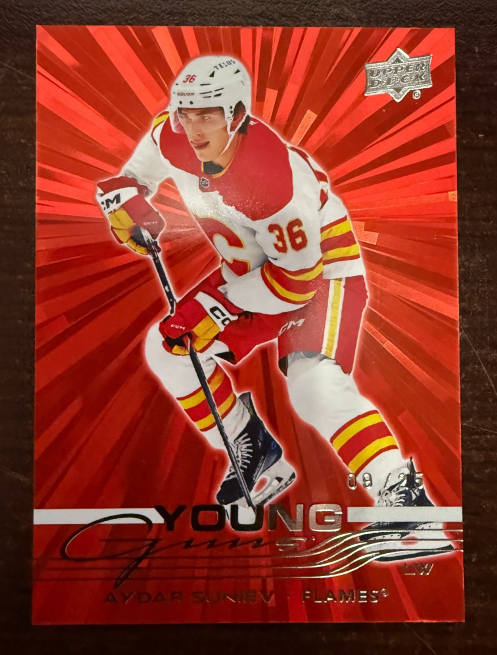 2025-26 Upper Deck Young Guns Red Outburst 478 Aydar Suniev /25