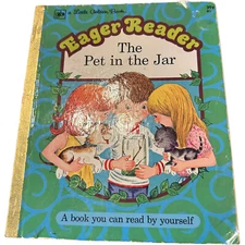 THE PET IN THE JAR Little Golden Book Eager Reader Judy Stang 1975 Vintage READ
