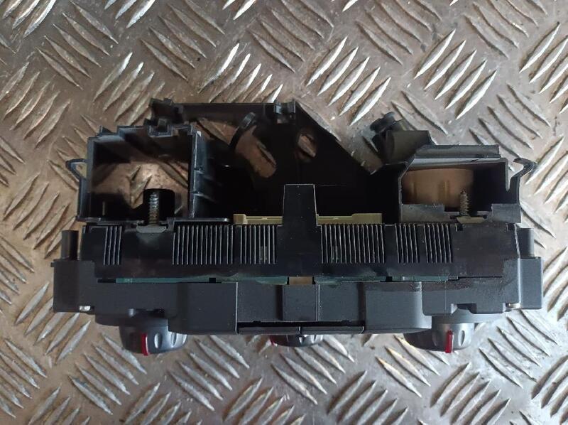 A BMW F800R 2012 Rear Swingarm Assembly Suspension LIGHT RASH