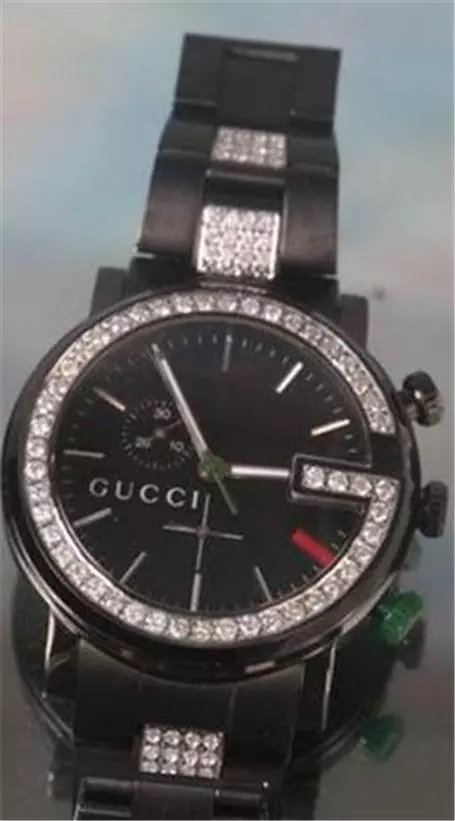 Gucci diamond hotsell watch mens