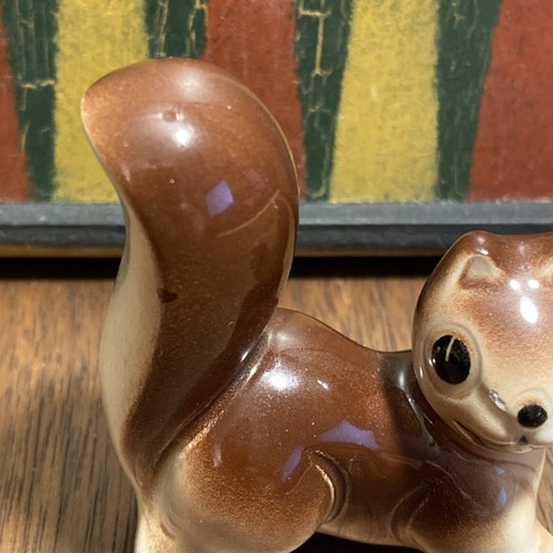 Squirrel Figure Figurine Vintage Miniature Ceramic Anthropomorphic - Picture 5 of 9