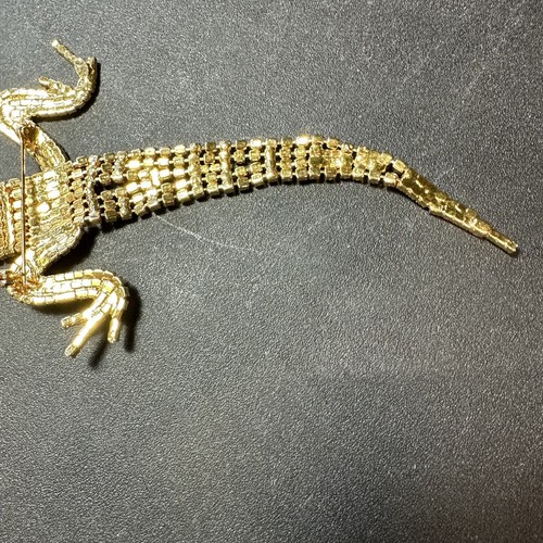 VTG BUTLER & WILSON Lizard Gecko Pavè Clear Crystals Gold Brooch 7 1/2” Long - Picture 9 of 10